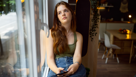 Report finds ‘significant link’ between school absence and life satisfaction