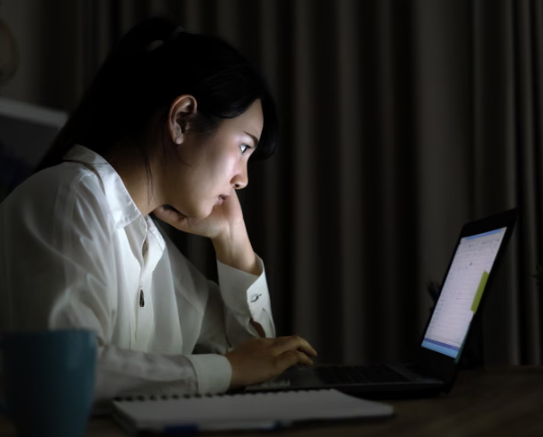 Thousands sign petition against cuts to tech support for disabled students in England