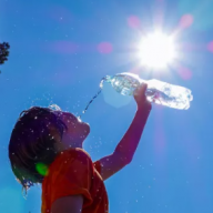Maximum temperature limit in schools is essential, DfE told