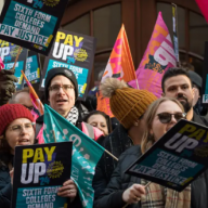 Teachers and doctors in England given 4% pay rise