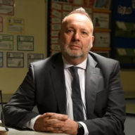 Risk of unfunded pay rise ‘derailing’ reforms, ASCL boss warns