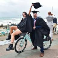 Public vastly overestimate level of ‘graduate regret’, poll finds