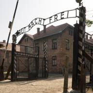 We are facing an antisemitism emergency, says education secretary