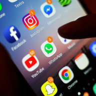 Starmer ‘set to announce under-16s social media ban’