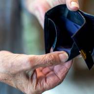 Thousands of retired teachers die before pensions row settled