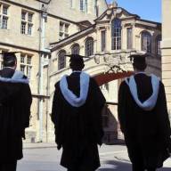 Scotland: Data shows more students from deprived backgrounds entering university