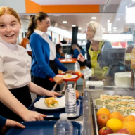 Free school meals 'would tackle child poverty'