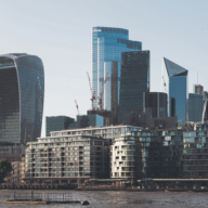 Government must increase financial education in order to boost investment, think tank warns